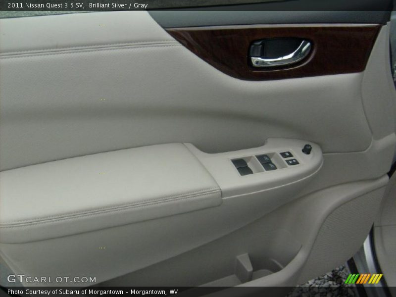 Door Panel of 2011 Quest 3.5 SV
