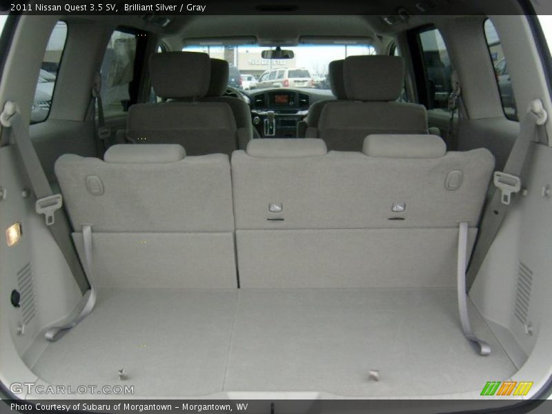  2011 Quest 3.5 SV Trunk