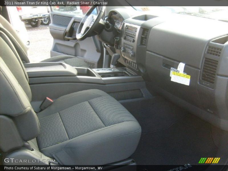  2011 Titan SV King Cab 4x4 Charcoal Interior