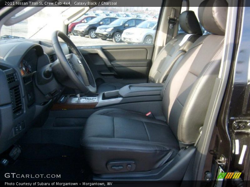  2011 Titan SL Crew Cab 4x4 Charcoal Interior