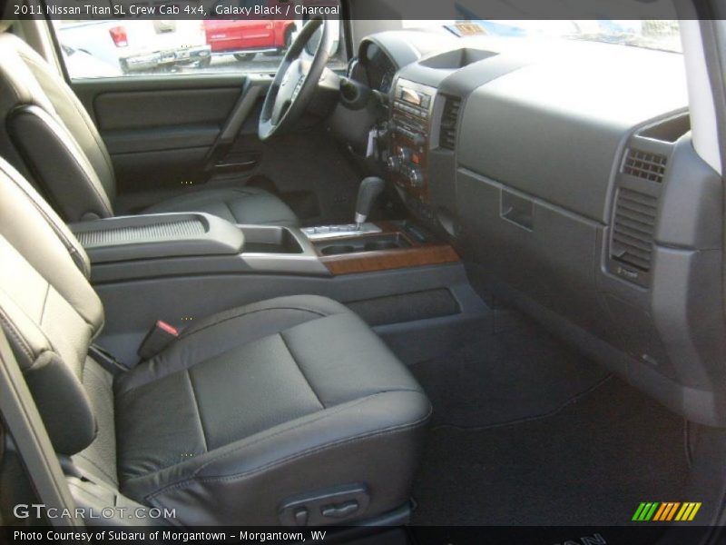  2011 Titan SL Crew Cab 4x4 Charcoal Interior