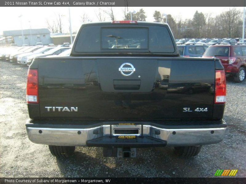  2011 Titan SL Crew Cab 4x4 Galaxy Black