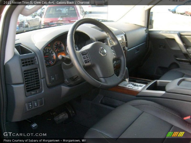  2011 Titan SL Crew Cab 4x4 Charcoal Interior
