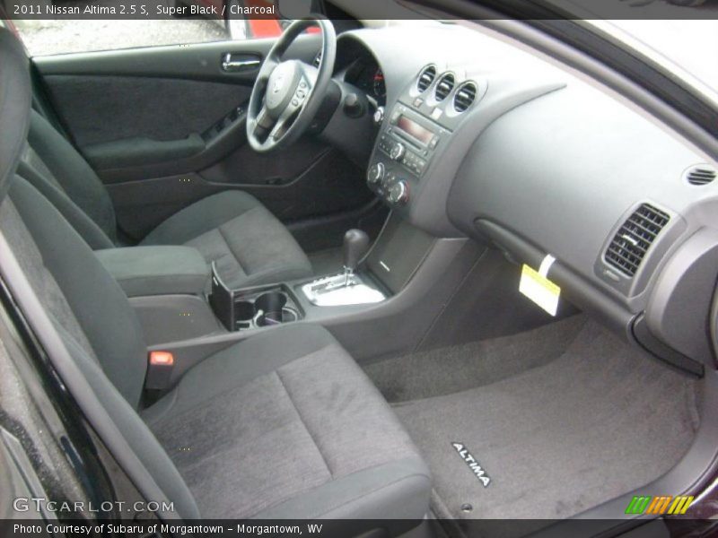 Super Black / Charcoal 2011 Nissan Altima 2.5 S