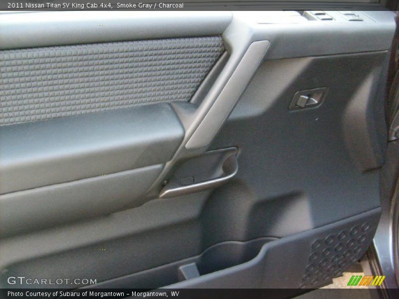 Door Panel of 2011 Titan SV King Cab 4x4