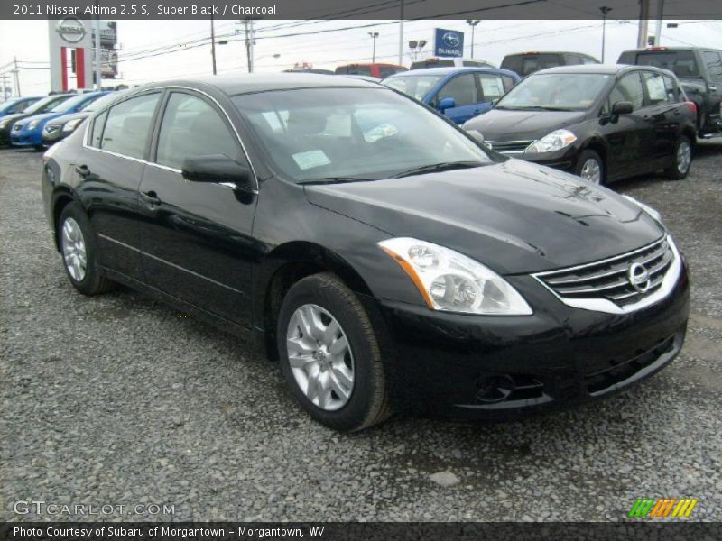 Super Black / Charcoal 2011 Nissan Altima 2.5 S