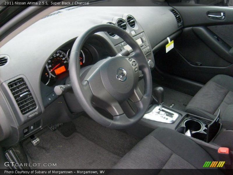 Super Black / Charcoal 2011 Nissan Altima 2.5 S