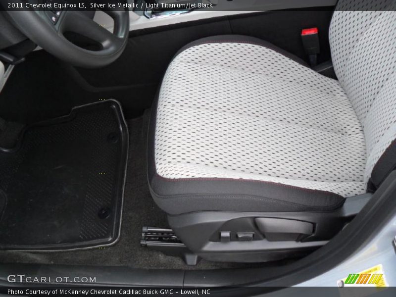 Silver Ice Metallic / Light Titanium/Jet Black 2011 Chevrolet Equinox LS