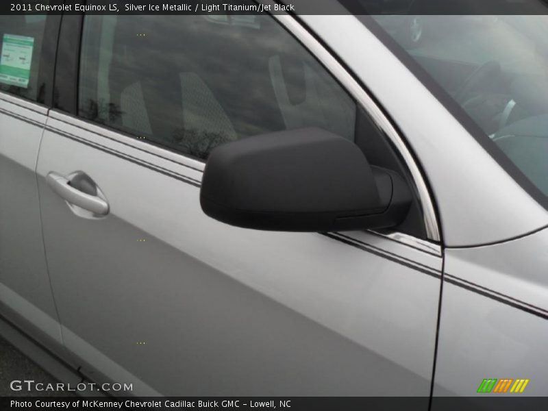Silver Ice Metallic / Light Titanium/Jet Black 2011 Chevrolet Equinox LS