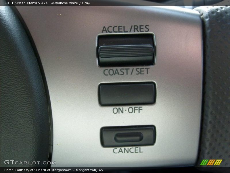 Controls of 2011 Xterra S 4x4
