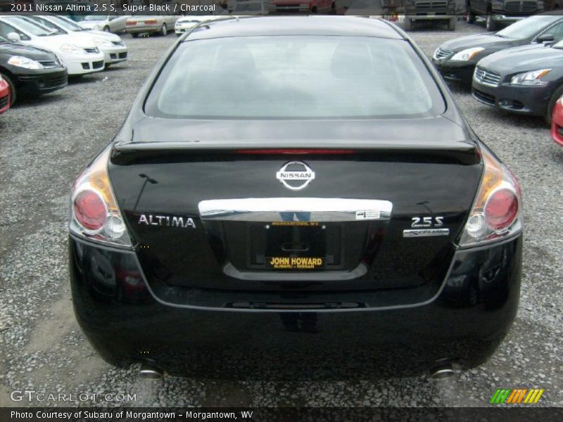 Super Black / Charcoal 2011 Nissan Altima 2.5 S