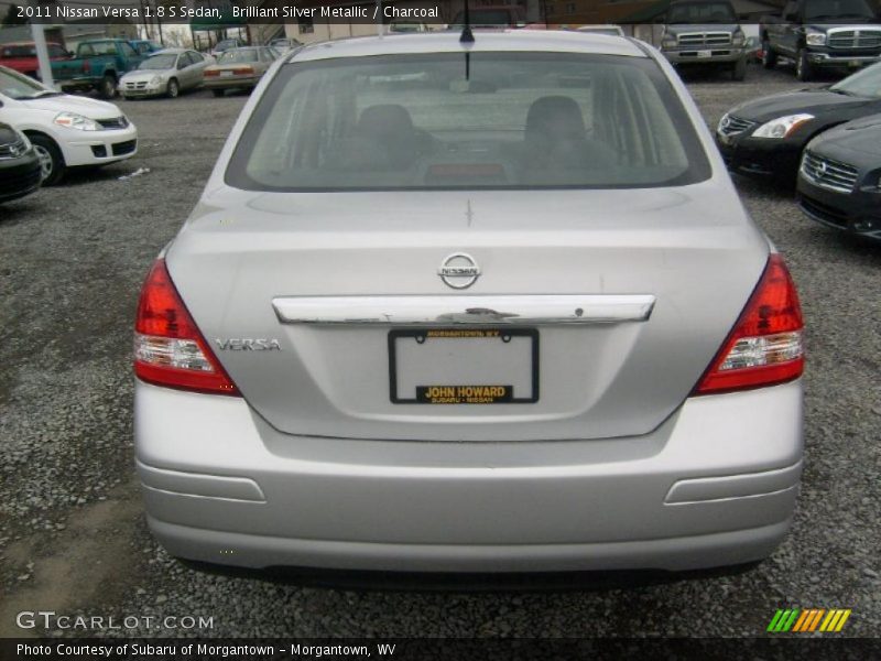  2011 Versa 1.8 S Sedan Brilliant Silver Metallic