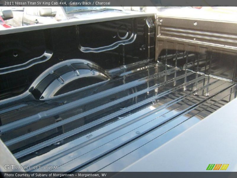 Galaxy Black / Charcoal 2011 Nissan Titan SV King Cab 4x4