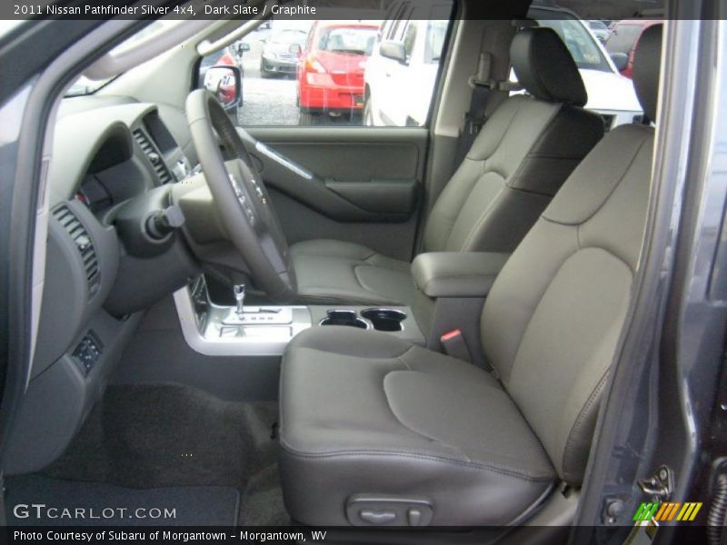  2011 Pathfinder Silver 4x4 Graphite Interior