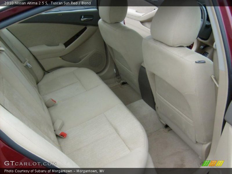 Tuscan Sun Red / Blond 2010 Nissan Altima 2.5 S