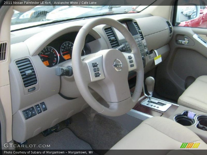 Dashboard of 2011 Pathfinder LE 4x4