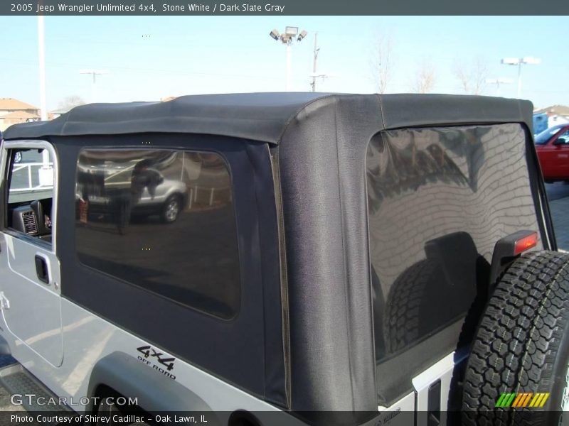 Stone White / Dark Slate Gray 2005 Jeep Wrangler Unlimited 4x4