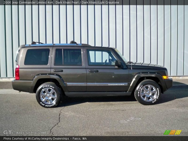 Dark Khaki Pearl / Dark Khaki/Light Graystone 2006 Jeep Commander Limited 4x4