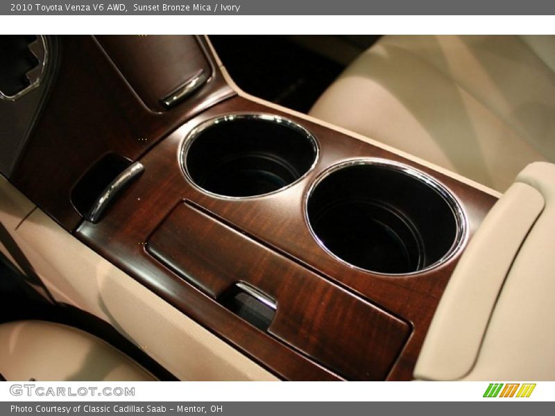 Sunset Bronze Mica / Ivory 2010 Toyota Venza V6 AWD
