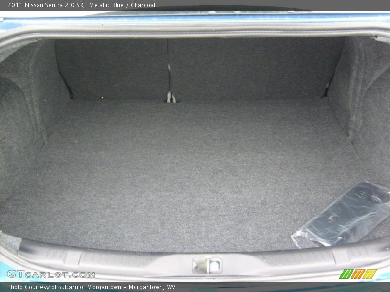 Metallic Blue / Charcoal 2011 Nissan Sentra 2.0 SR