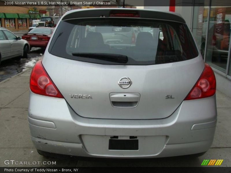 Brilliant Silver / Charcoal 2008 Nissan Versa 1.8 SL Hatchback