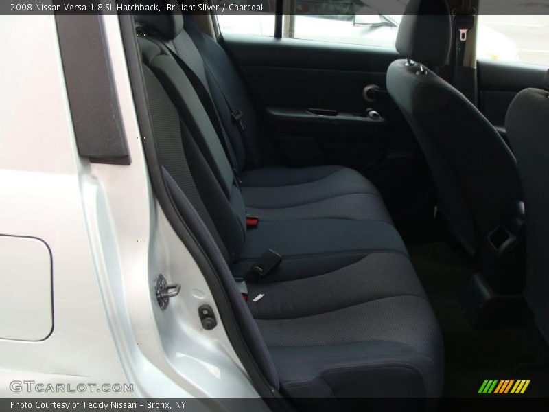 Brilliant Silver / Charcoal 2008 Nissan Versa 1.8 SL Hatchback