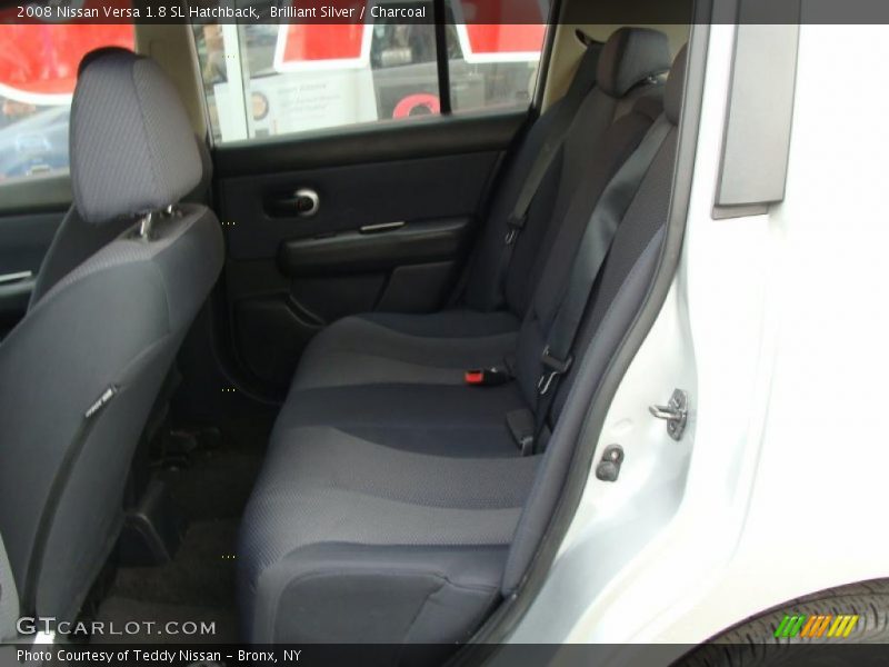 Brilliant Silver / Charcoal 2008 Nissan Versa 1.8 SL Hatchback