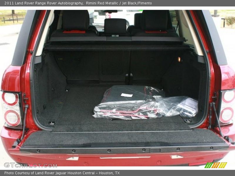  2011 Range Rover Autobiography Trunk