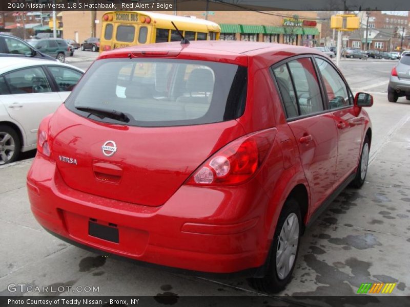 Red Alert / Beige 2010 Nissan Versa 1.8 S Hatchback