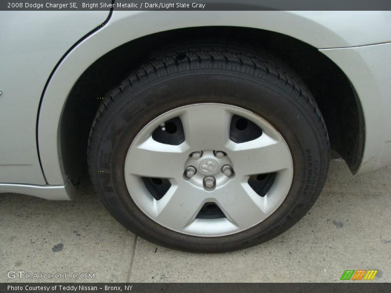 Bright Silver Metallic / Dark/Light Slate Gray 2008 Dodge Charger SE