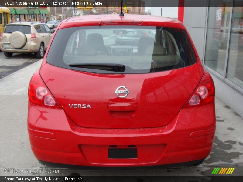 Red Alert / Beige 2010 Nissan Versa 1.8 S Hatchback