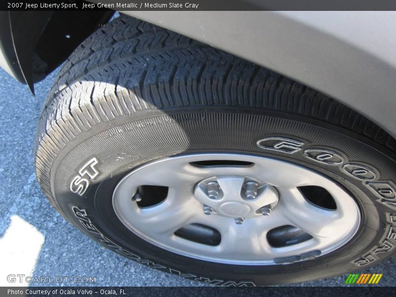 Jeep Green Metallic / Medium Slate Gray 2007 Jeep Liberty Sport