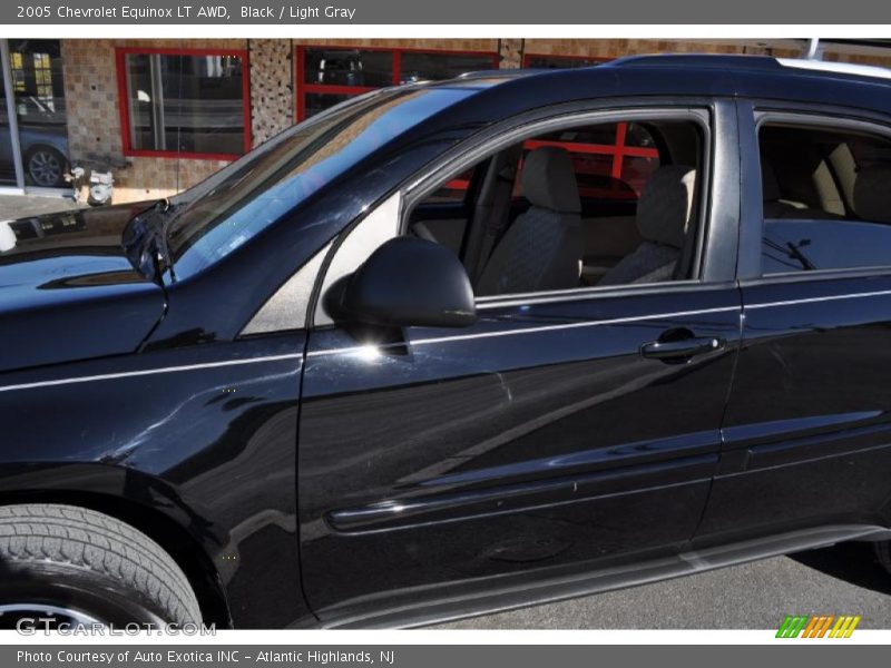 Black / Light Gray 2005 Chevrolet Equinox LT AWD