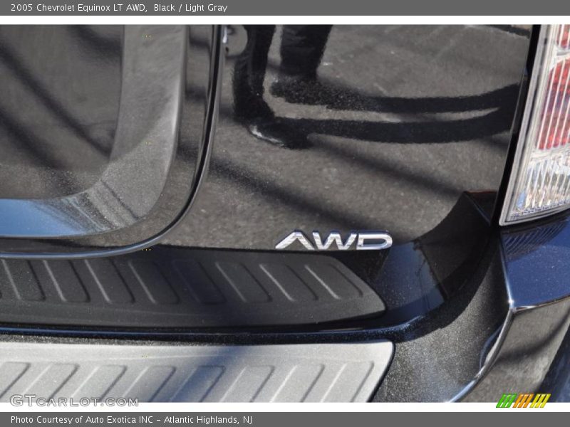Black / Light Gray 2005 Chevrolet Equinox LT AWD