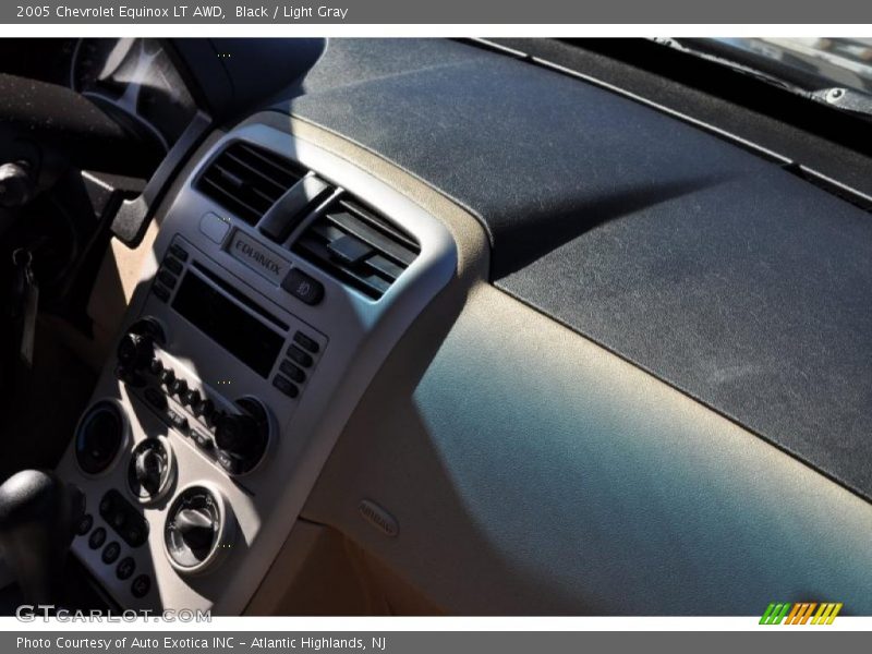Black / Light Gray 2005 Chevrolet Equinox LT AWD