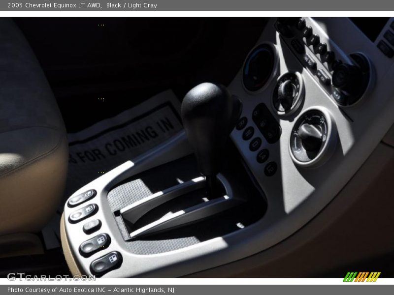 Black / Light Gray 2005 Chevrolet Equinox LT AWD