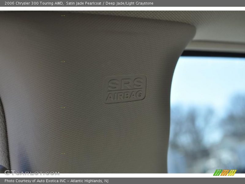 Satin Jade Pearlcoat / Deep Jade/Light Graystone 2006 Chrysler 300 Touring AWD