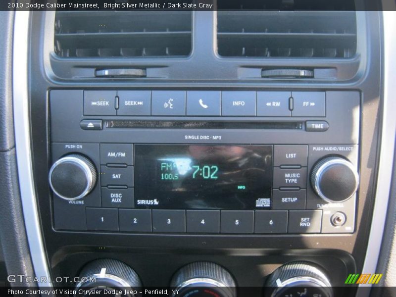 Bright Silver Metallic / Dark Slate Gray 2010 Dodge Caliber Mainstreet