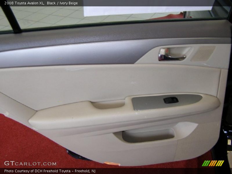 Black / Ivory Beige 2008 Toyota Avalon XL