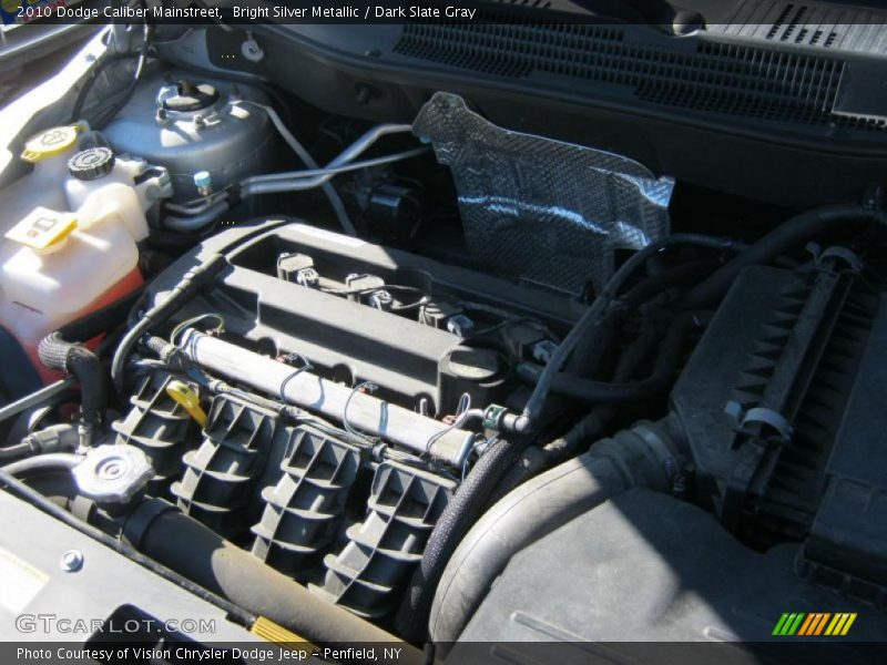 Bright Silver Metallic / Dark Slate Gray 2010 Dodge Caliber Mainstreet
