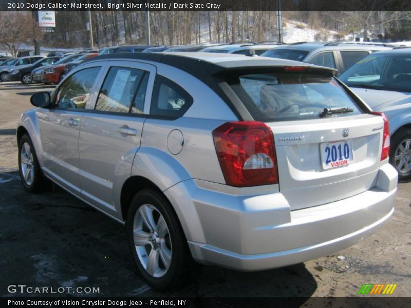 Bright Silver Metallic / Dark Slate Gray 2010 Dodge Caliber Mainstreet