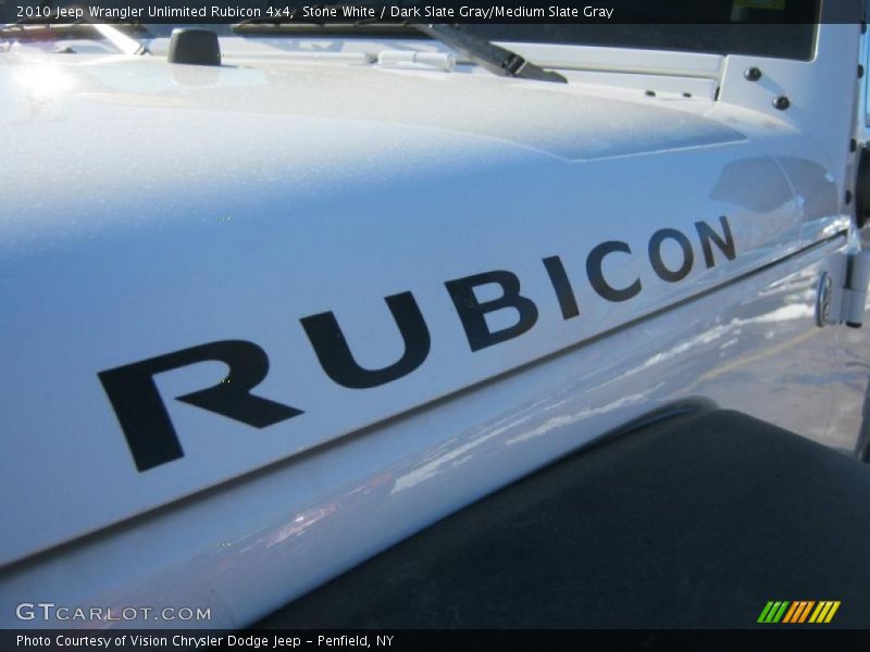  2010 Wrangler Unlimited Rubicon 4x4 Logo