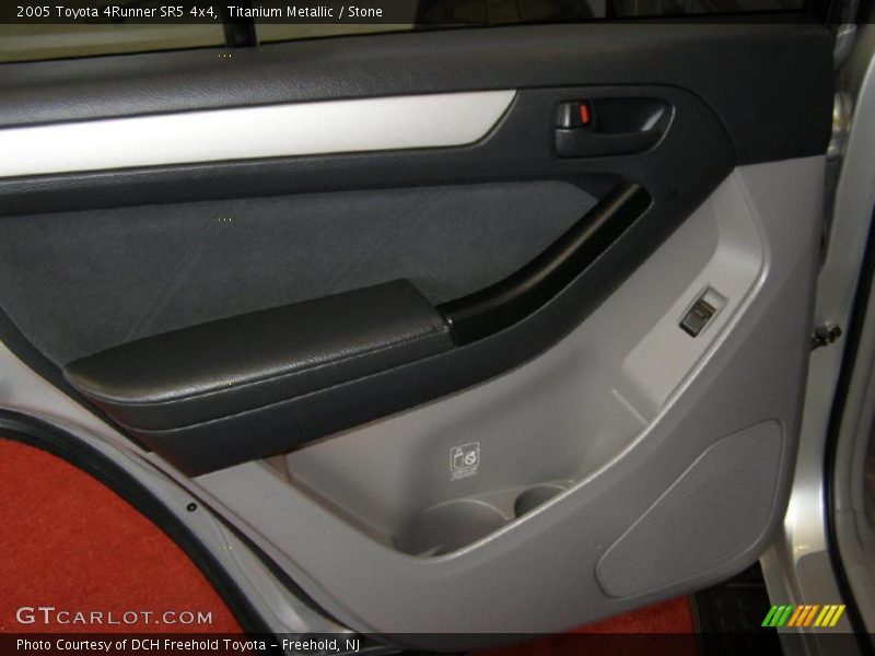 Titanium Metallic / Stone 2005 Toyota 4Runner SR5 4x4