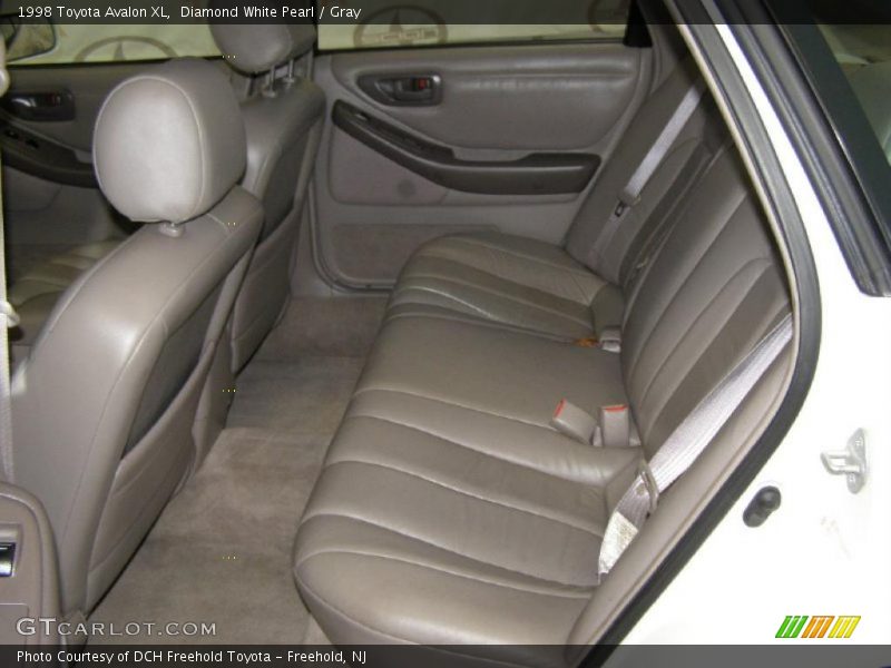 Diamond White Pearl / Gray 1998 Toyota Avalon XL