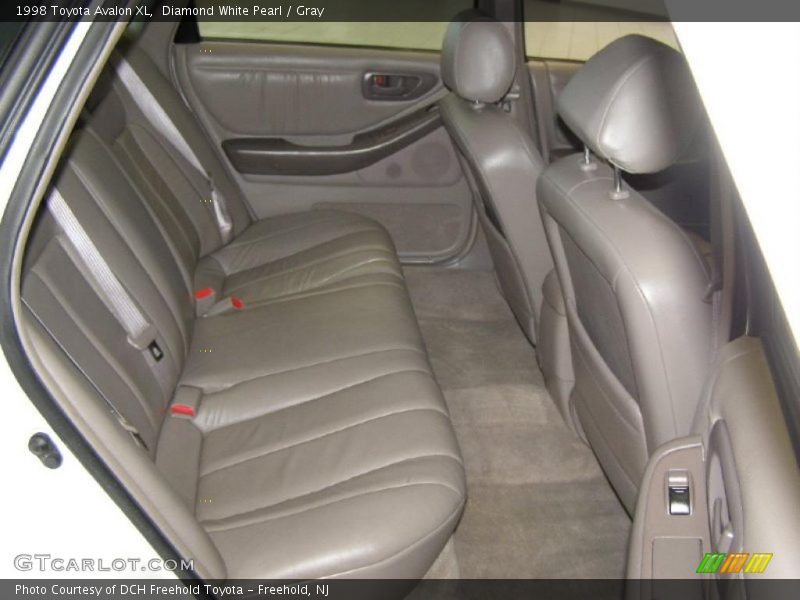 Diamond White Pearl / Gray 1998 Toyota Avalon XL