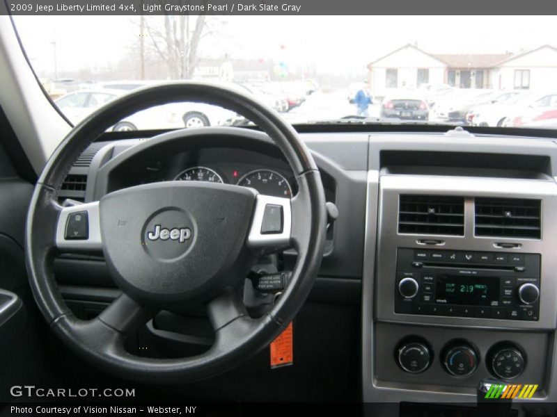 Dashboard of 2009 Liberty Limited 4x4