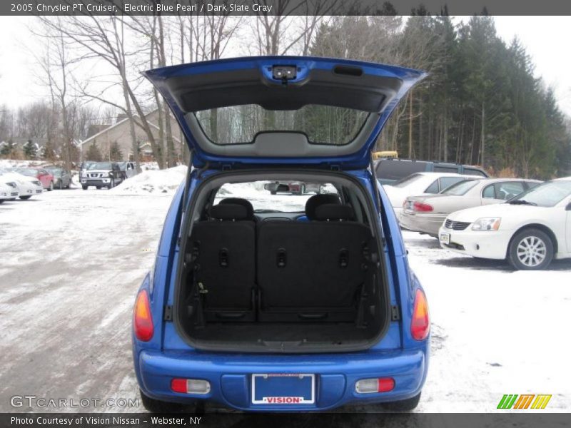 Electric Blue Pearl / Dark Slate Gray 2005 Chrysler PT Cruiser