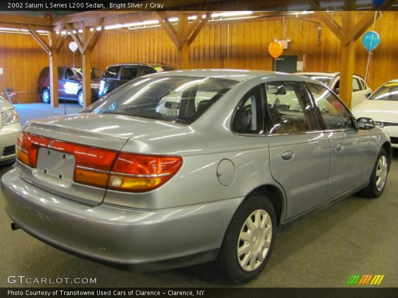 Bright Silver / Gray 2002 Saturn L Series L200 Sedan