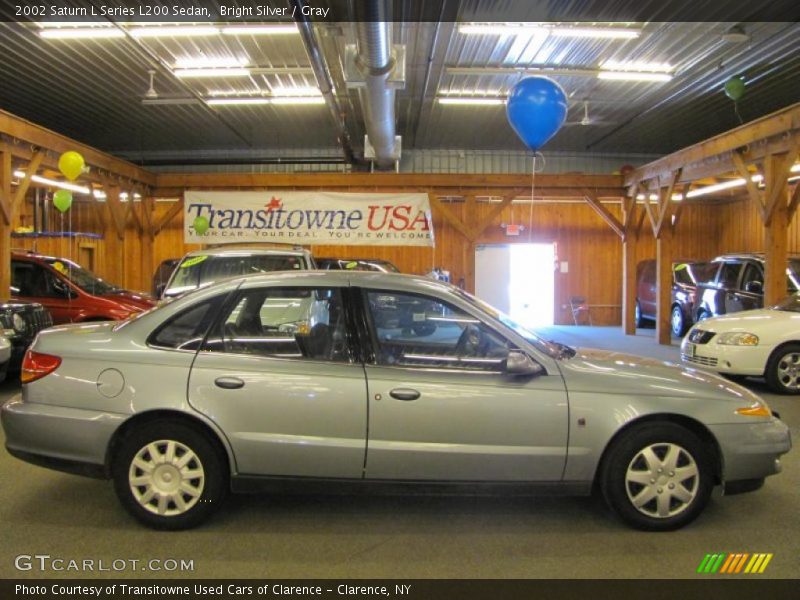 Bright Silver / Gray 2002 Saturn L Series L200 Sedan