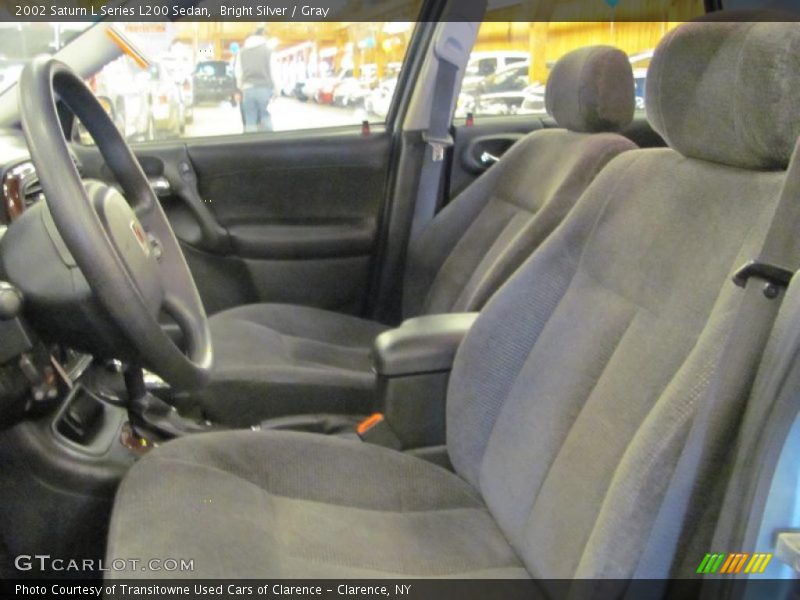Bright Silver / Gray 2002 Saturn L Series L200 Sedan